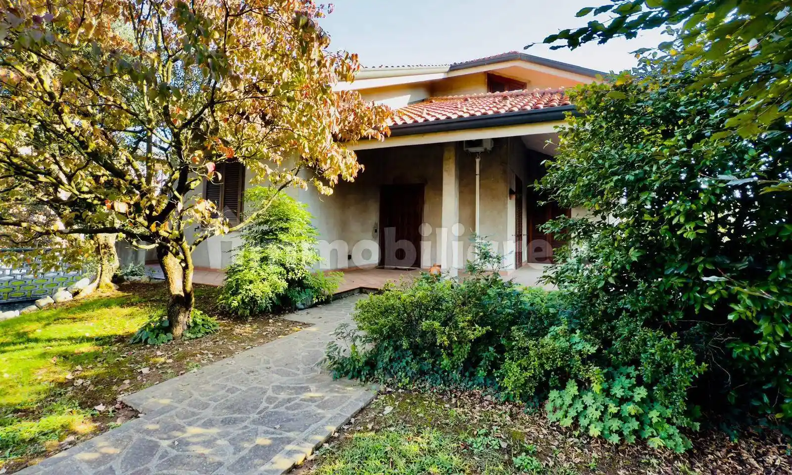 Villa plurifamiliare via Enrico Fermi 9, Centro, Cogliate - foto 2