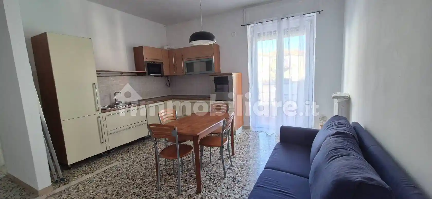 Trilocale via Antonio Badile 22D, Borgo Venezia, Verona - foto 2