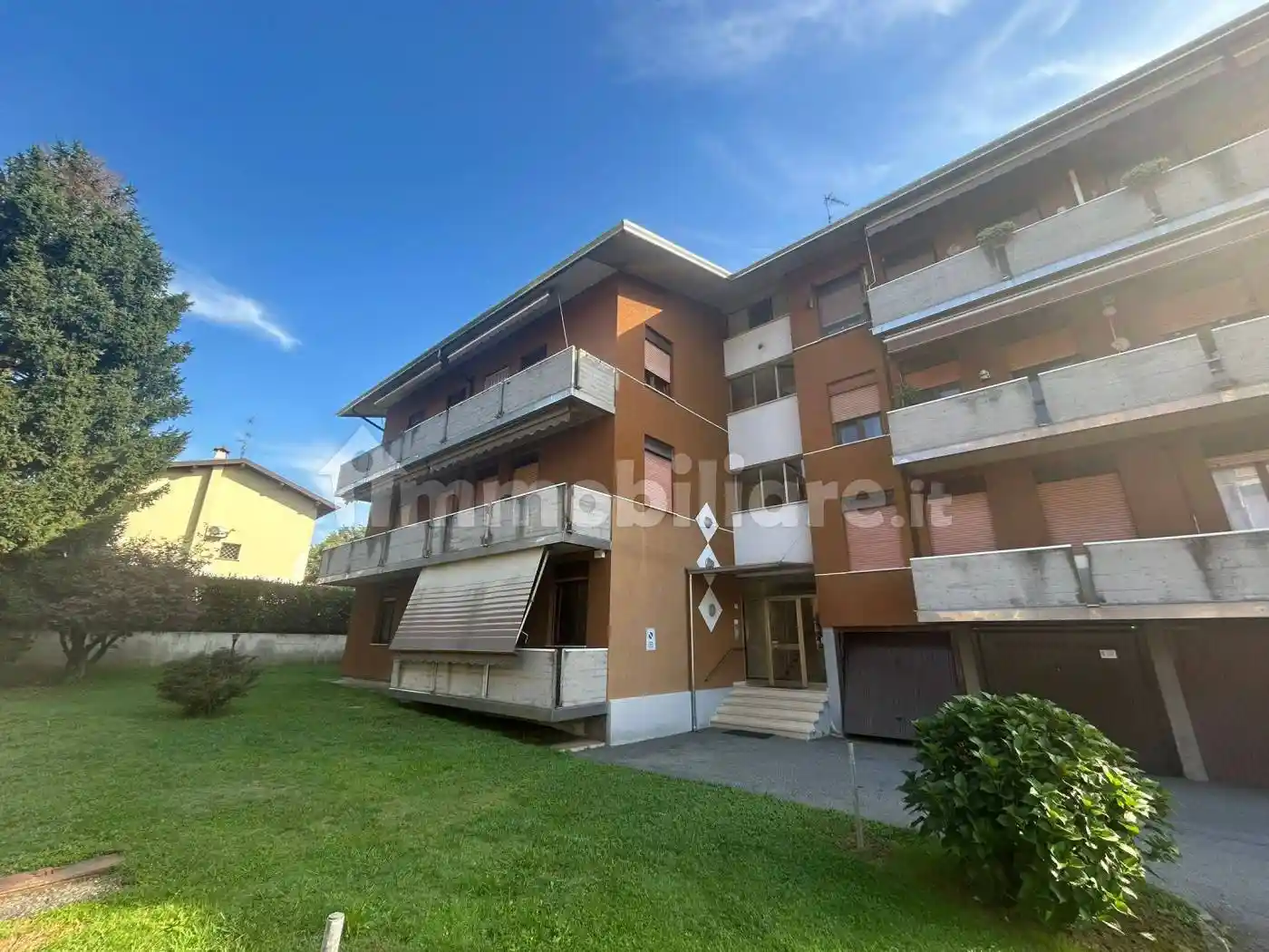 Appartamento in vendita a Arsago Seprio