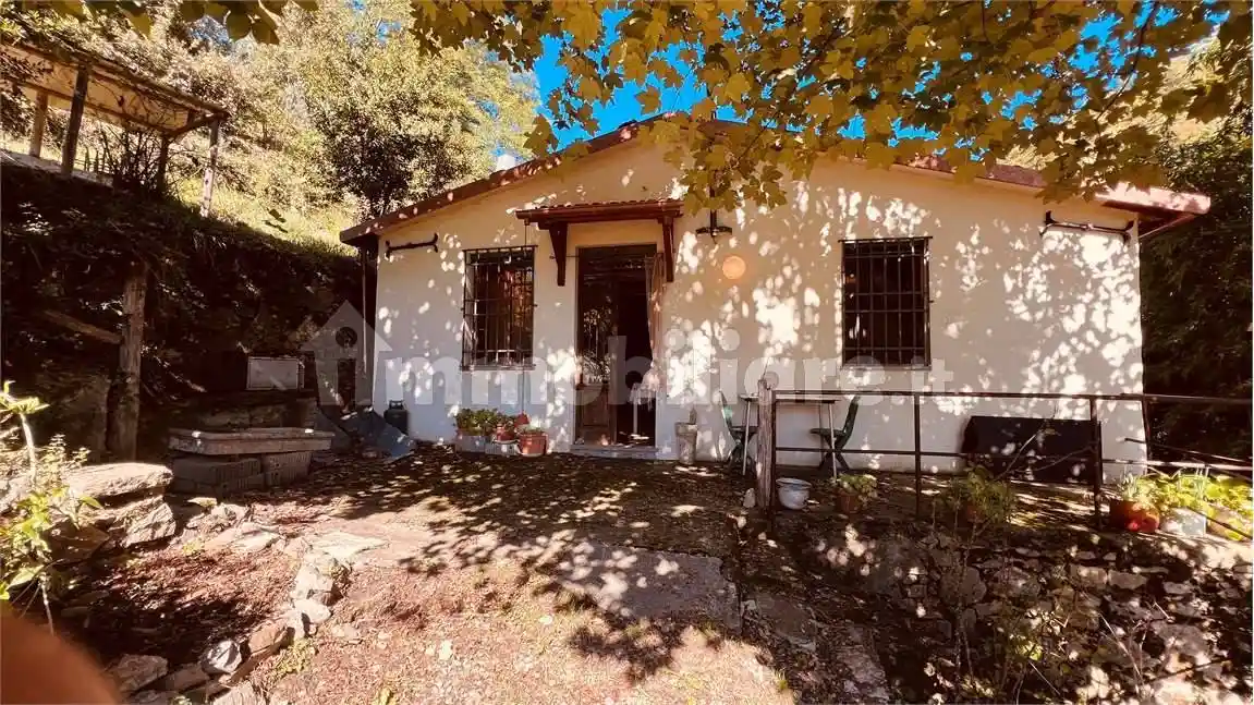 Casa indipendente in vendita a Barga