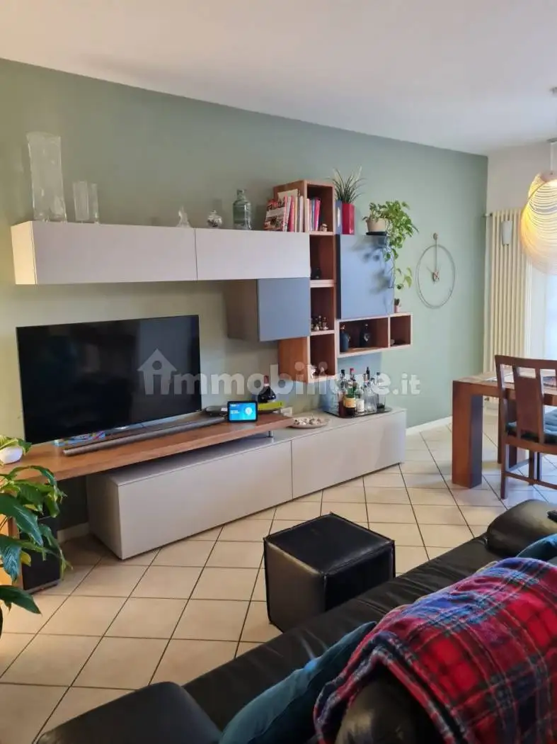 Appartamento in vendita a Milan