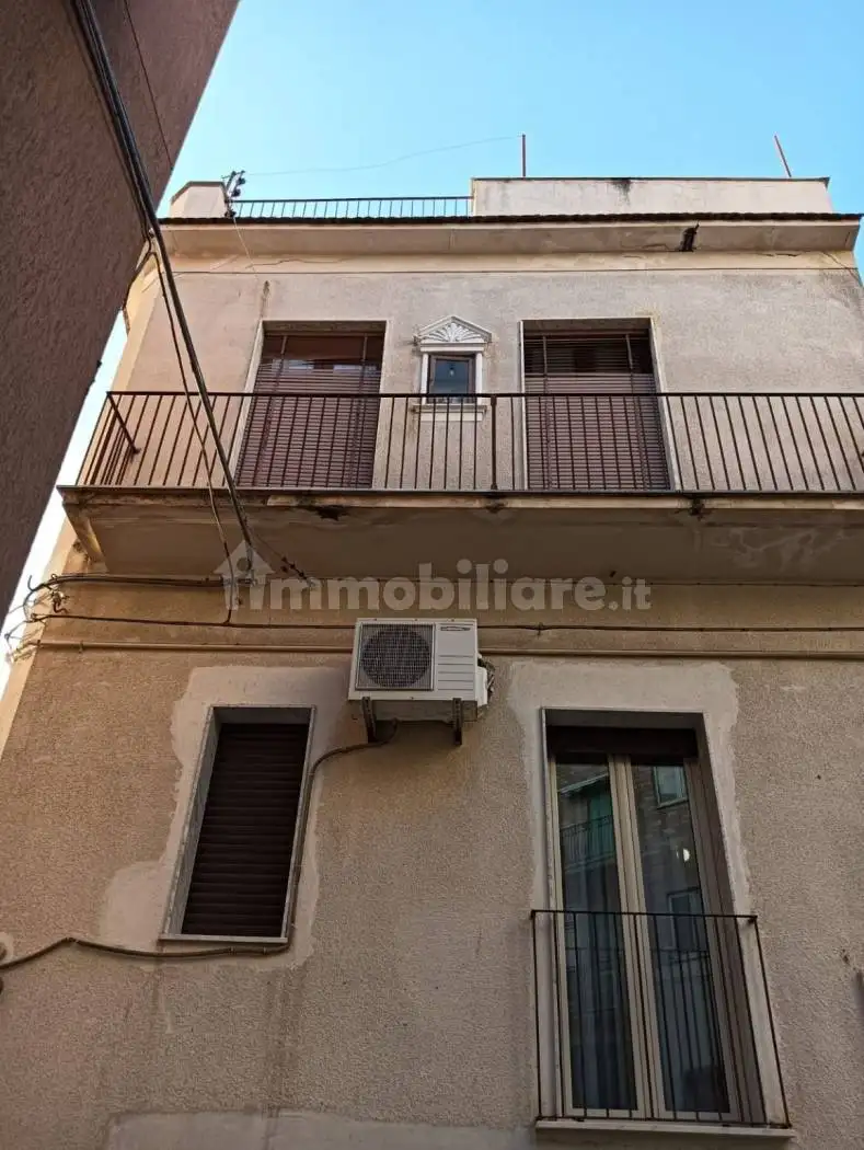 Quadrilocale via Scibilia 5/7, Bronte - foto 2