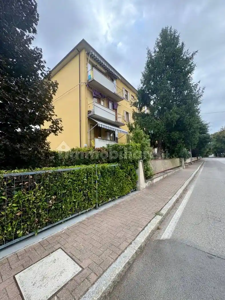 Quadrilocale via Larga 5, Calcara, Valsamoggia - foto 2