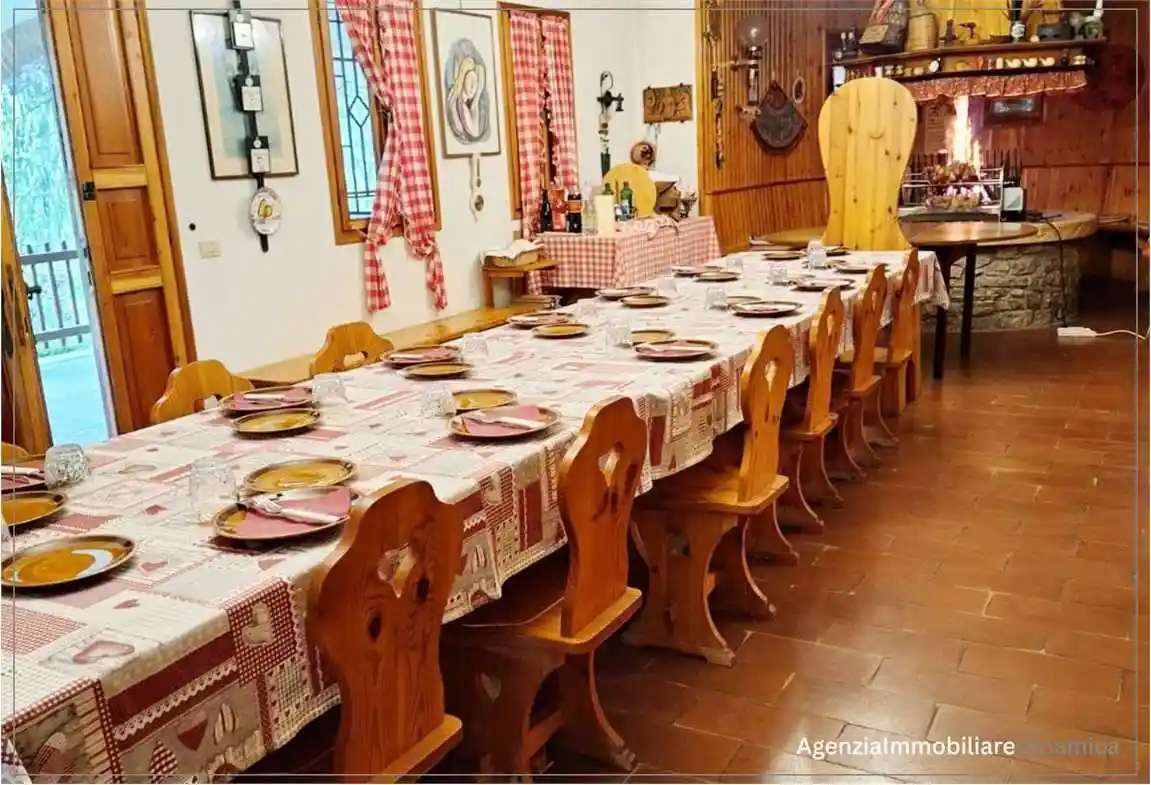 Terratetto unifamiliare 300 m², buono stato, Centro, Farra di Soligo - foto 3