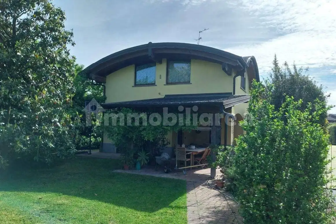 Villetta a schiera in asta a Capralba