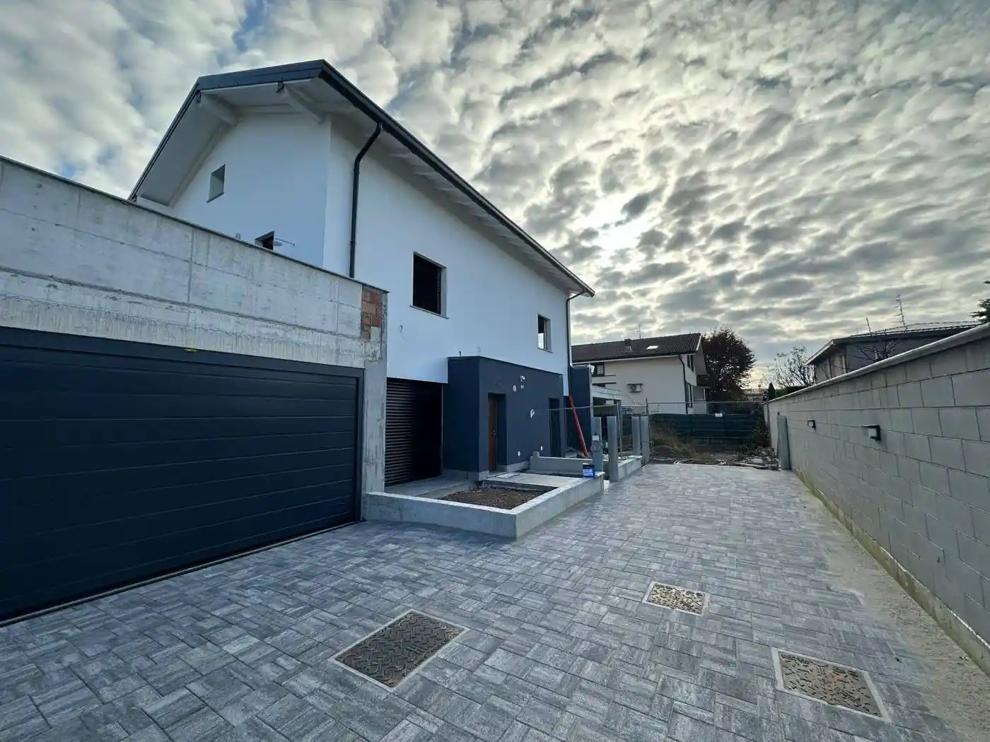 Villa in vendita a Lazzate