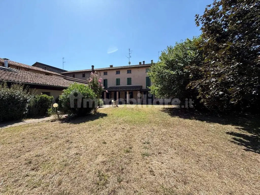 Villa in vendita a Mordano