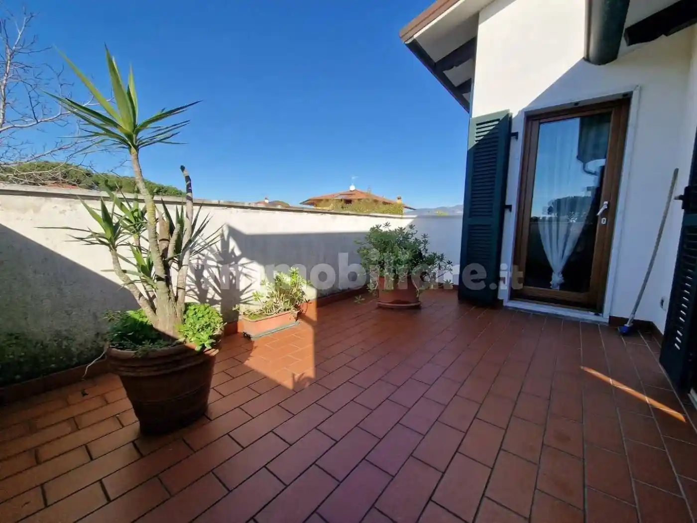 Villa in vendita a Carrara