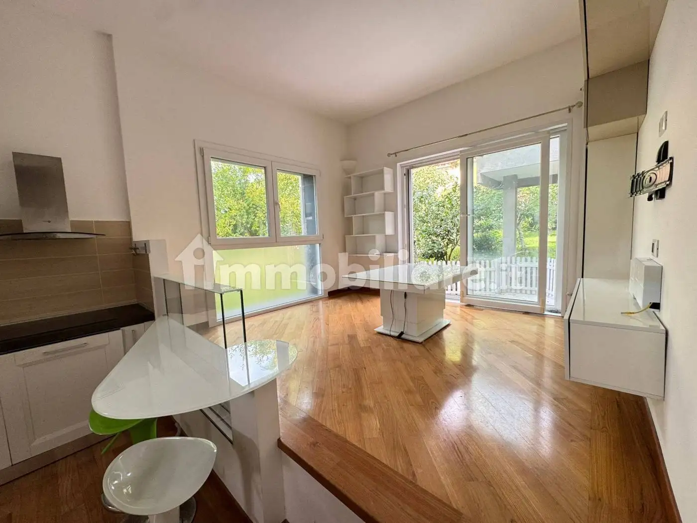 Appartamento in vendita a Varazze