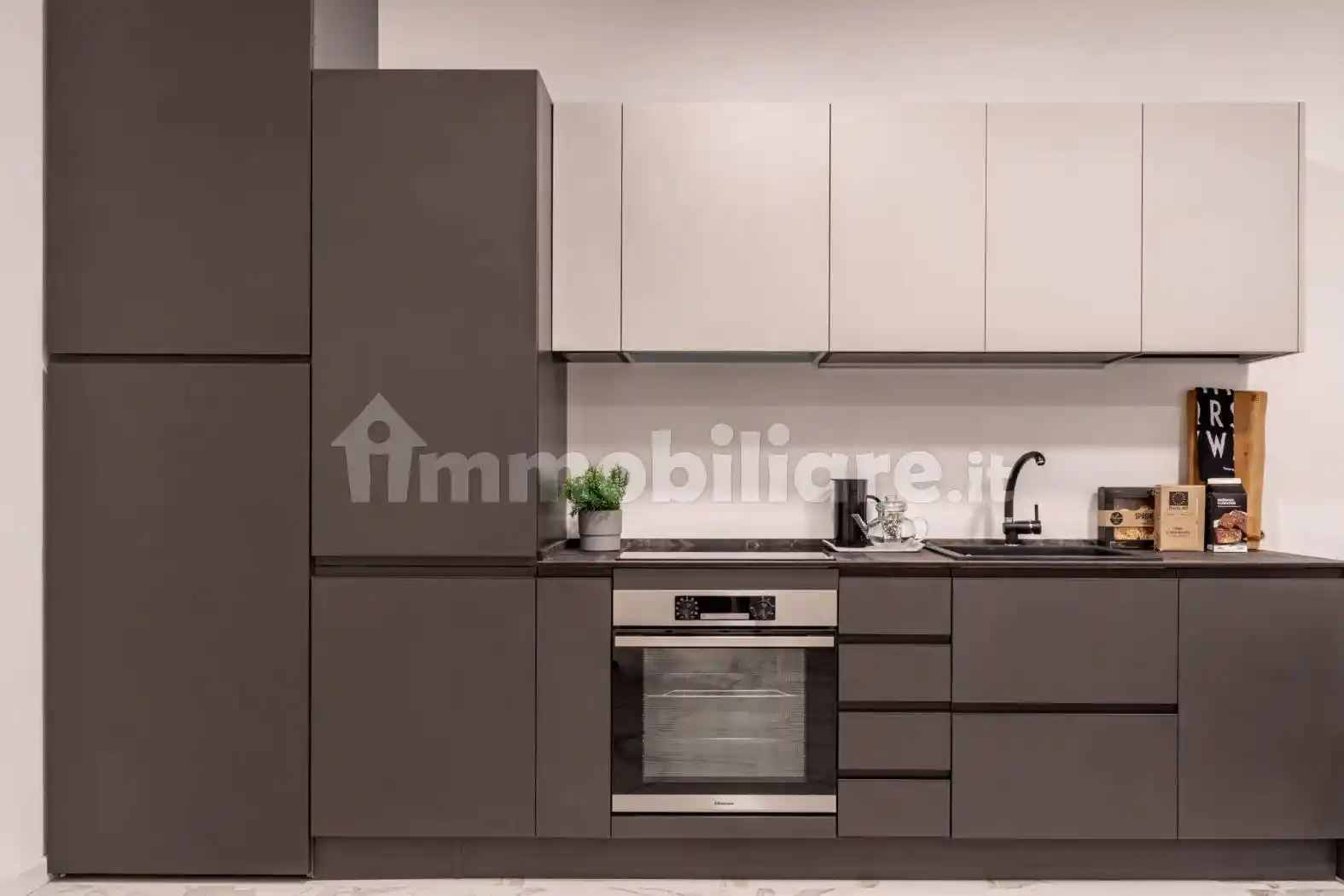 Trilocale via Benevento 3, Tre Castelli - Faenza, Milano - foto 2