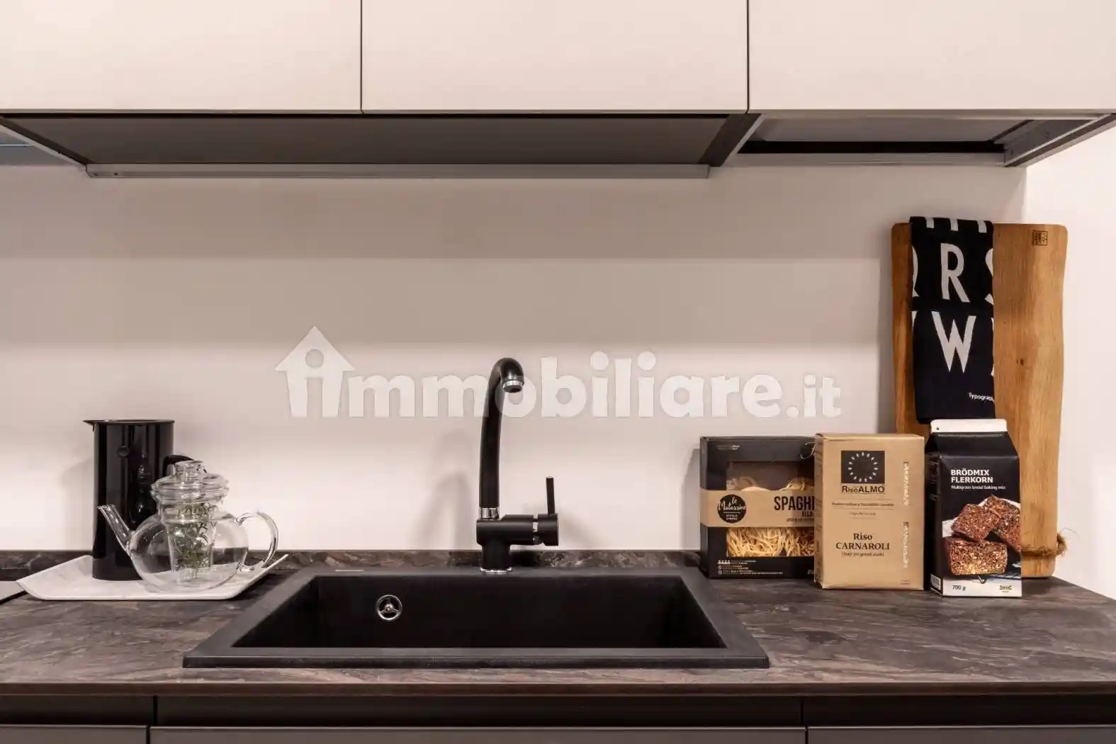 Trilocale via Benevento 3, Tre Castelli - Faenza, Milano - foto 3