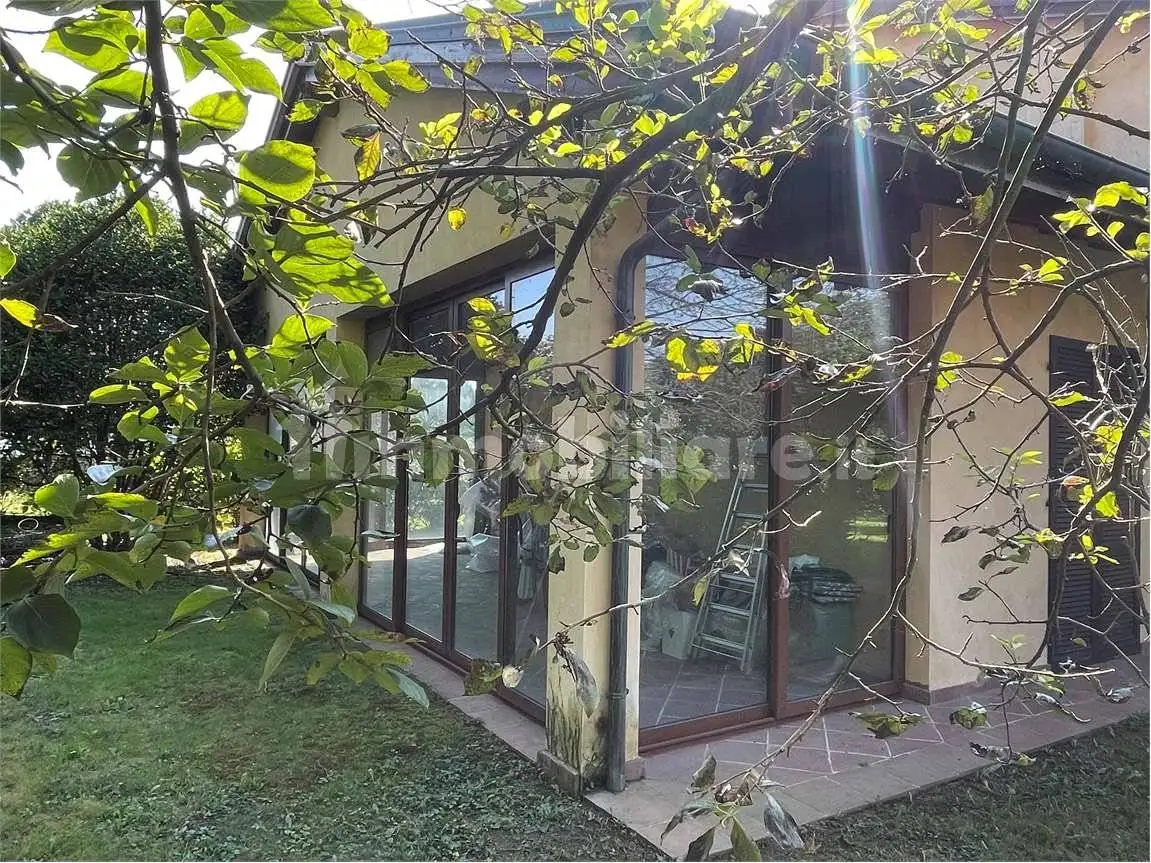 Villa unifamiliare via Roma, Agrate, Agrate Conturbia - foto 4