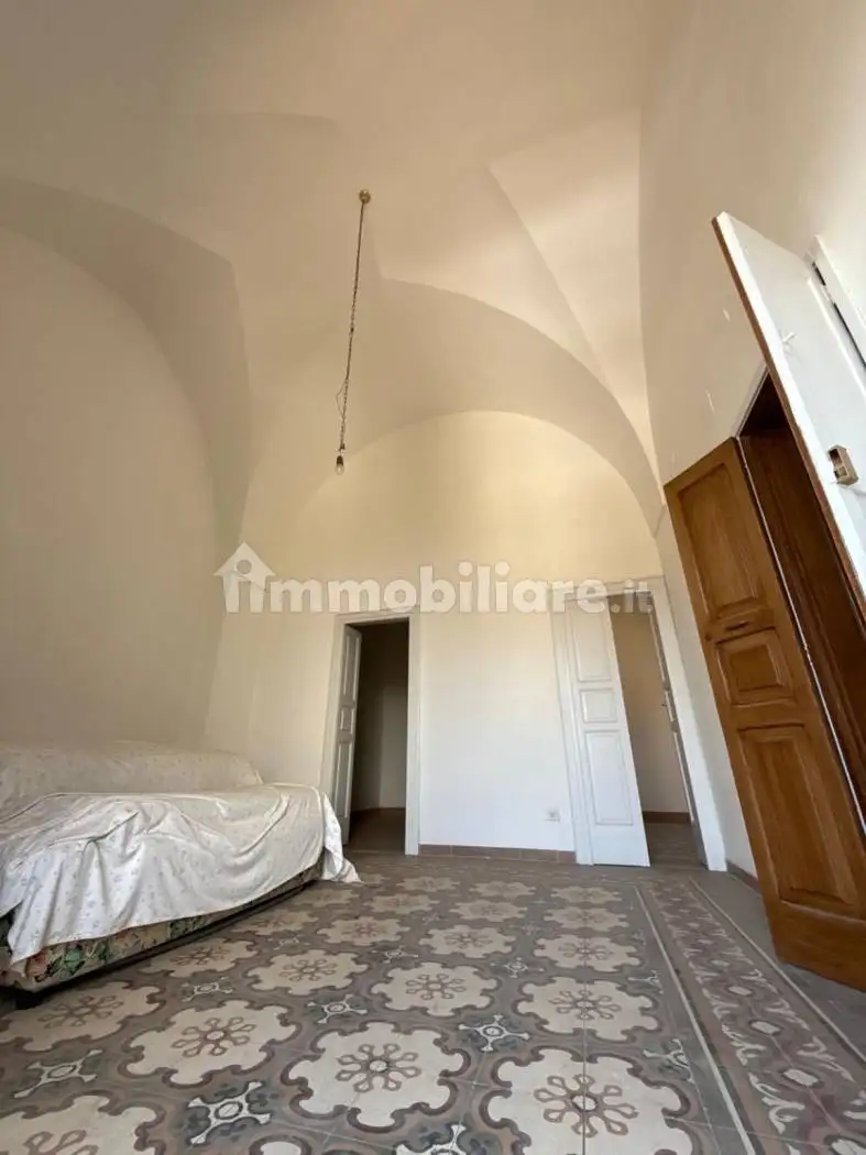 Appartamento in vendita a Aradeo