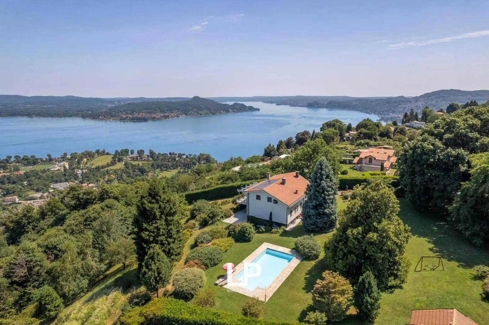 Villa in vendita a Massino Visconti