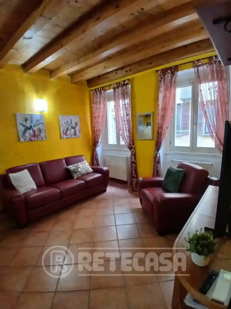 Bilocale piazza Duomo, Centro Storico, Crema - foto 2