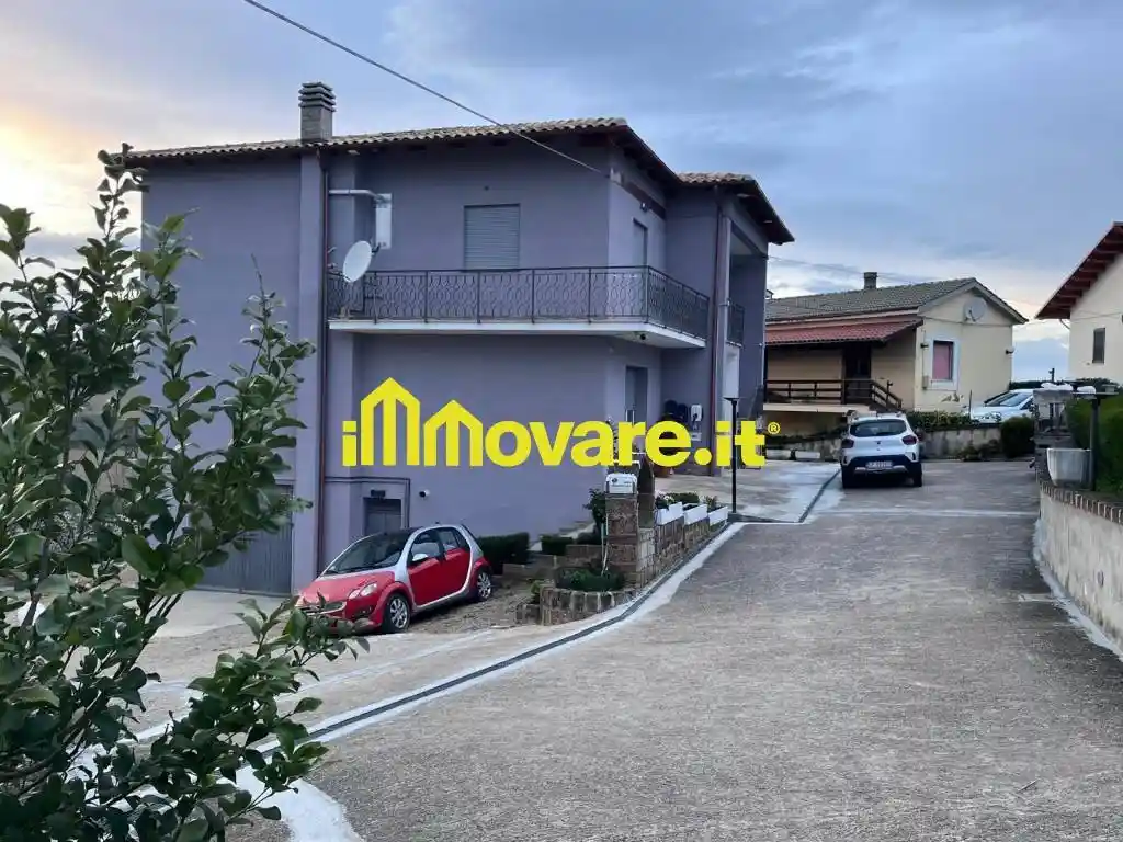 Casale 360 m², Castilenti - foto 2