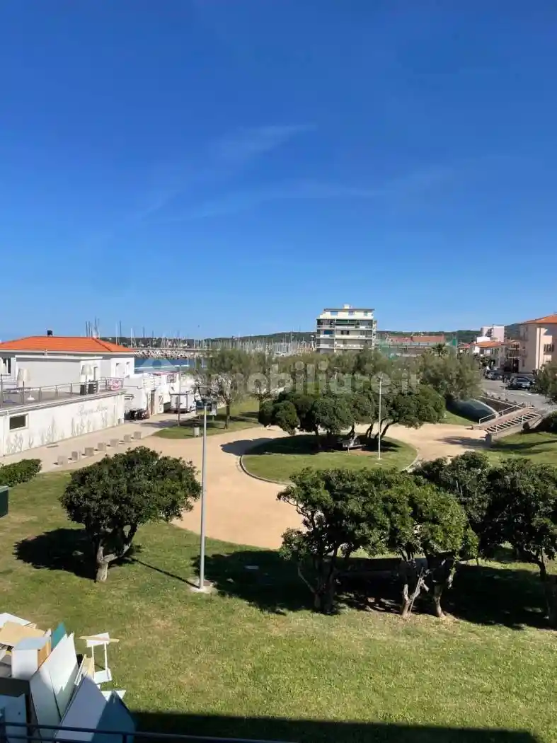 Appartamento in affitto a Rosignano Marittimo