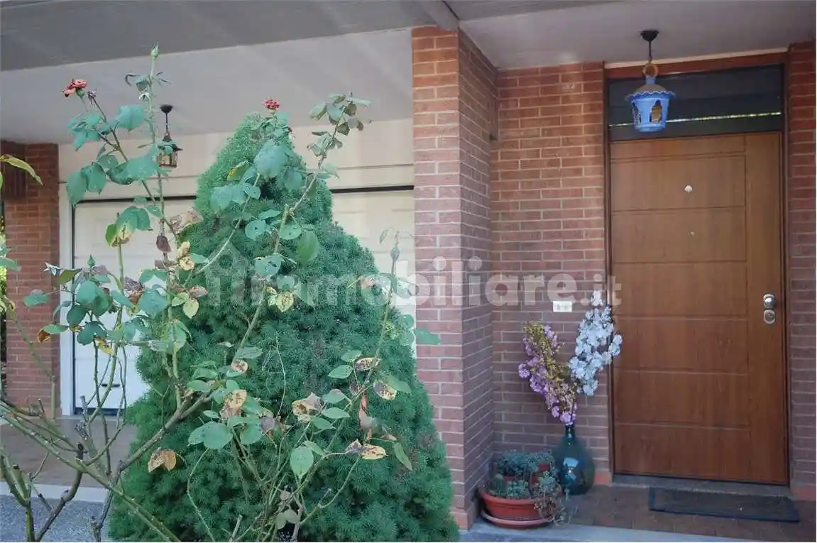 Villa in vendita a Modena