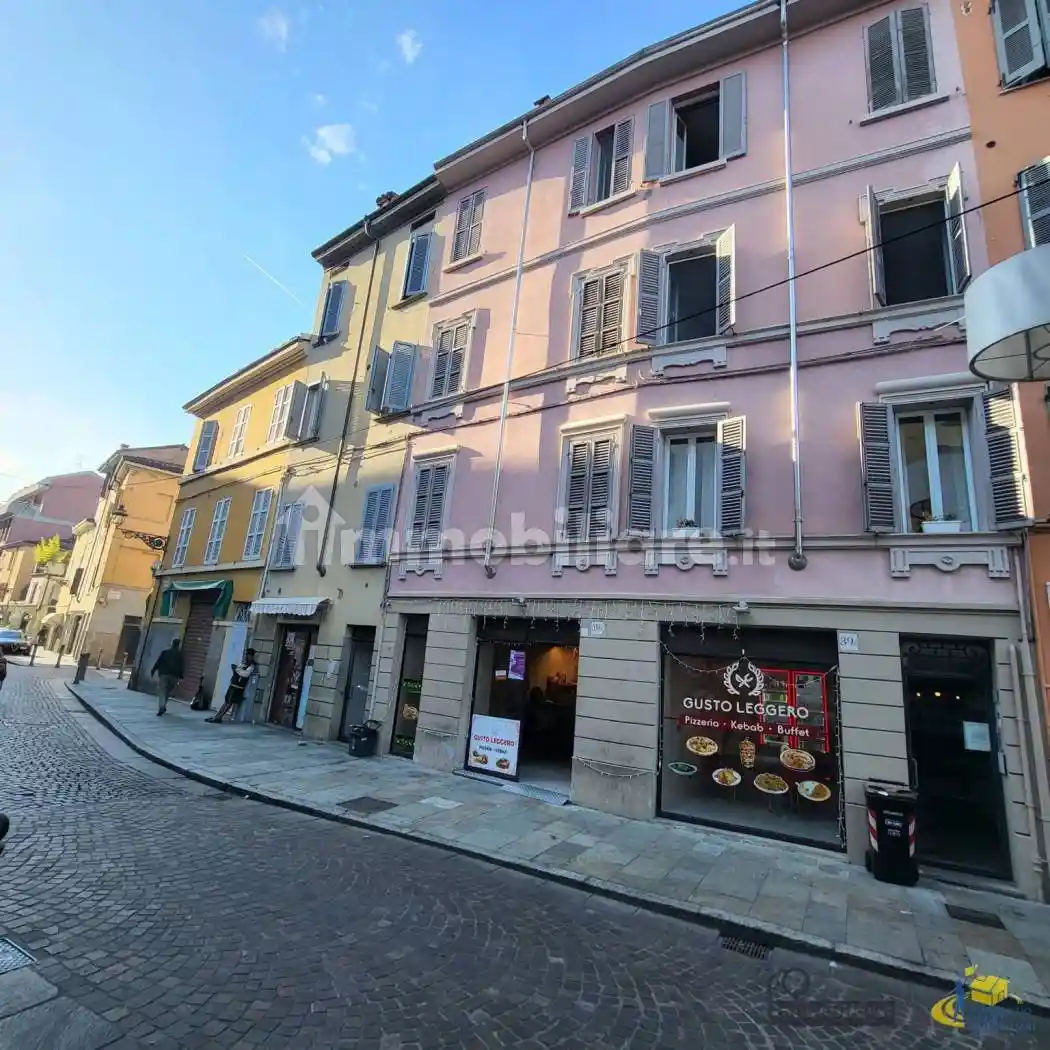 Appartamento in vendita a Parma