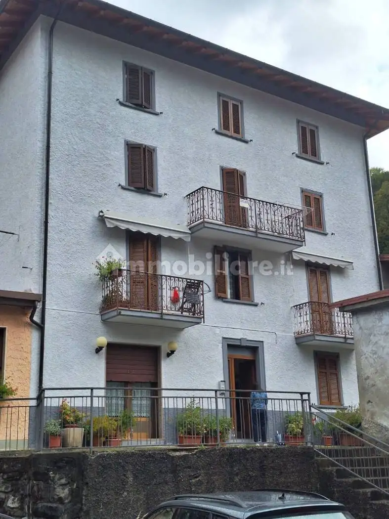 Casa indipendente in vendita a Valtorta