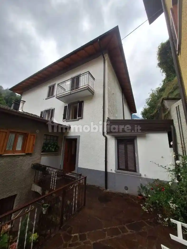 Terratetto plurifamiliare via Esiodo Rava 19, Valtorta - foto 2