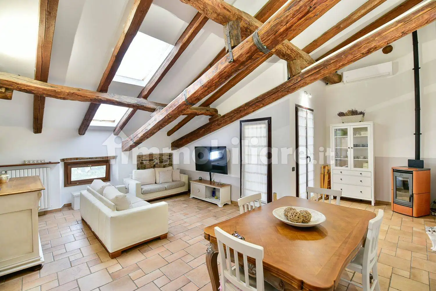 Appartamento in vendita a Merone