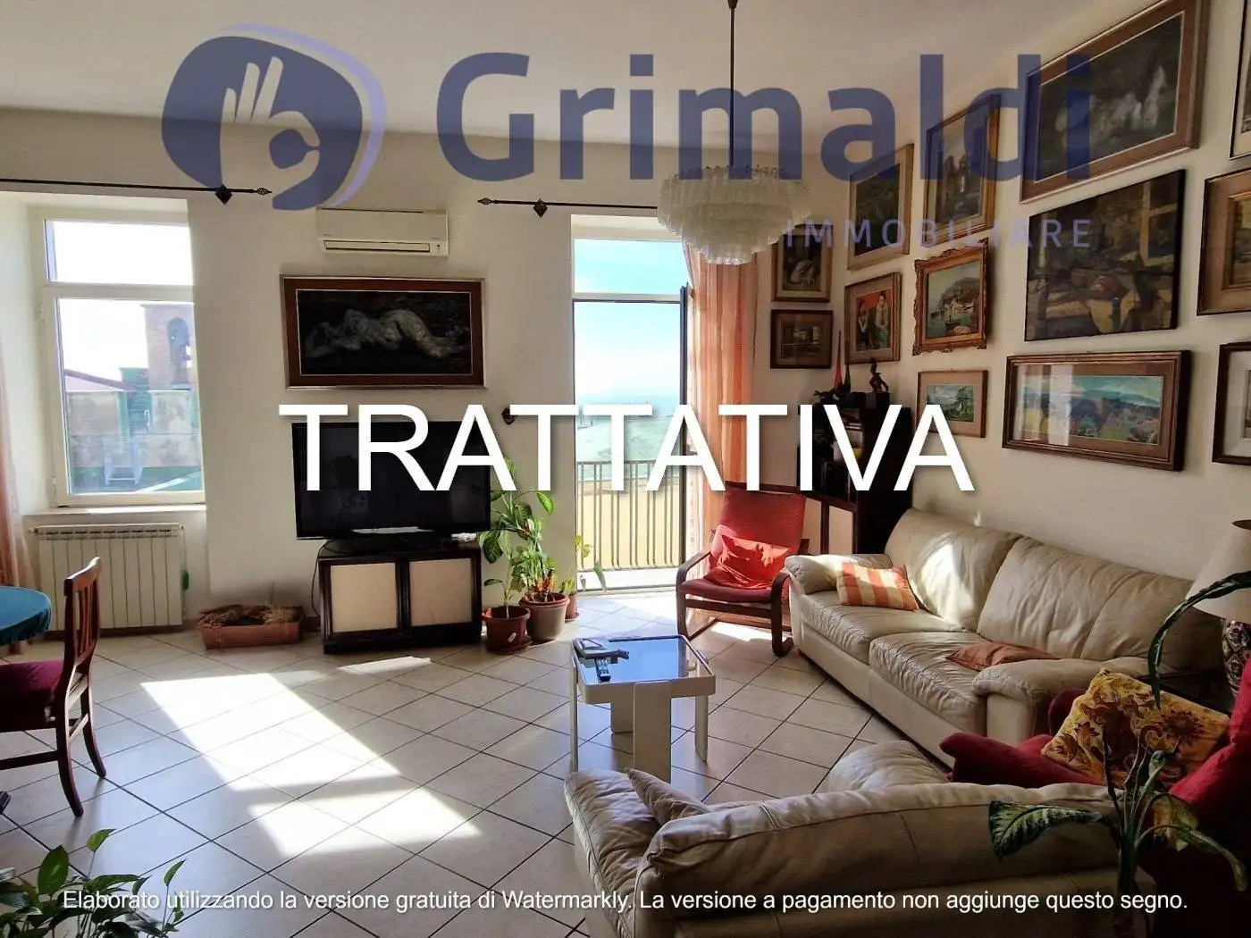 Appartamento in vendita a Napoli