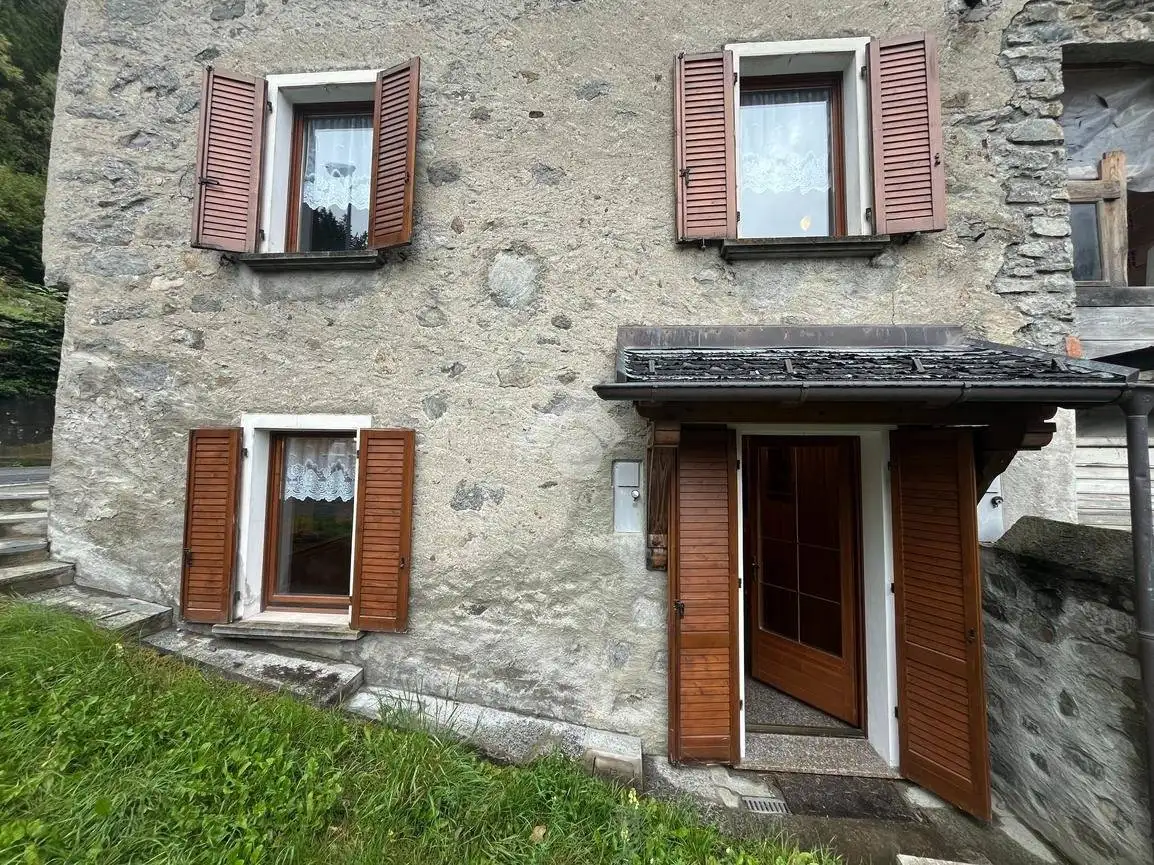 Appartamento in vendita a Valdisotto