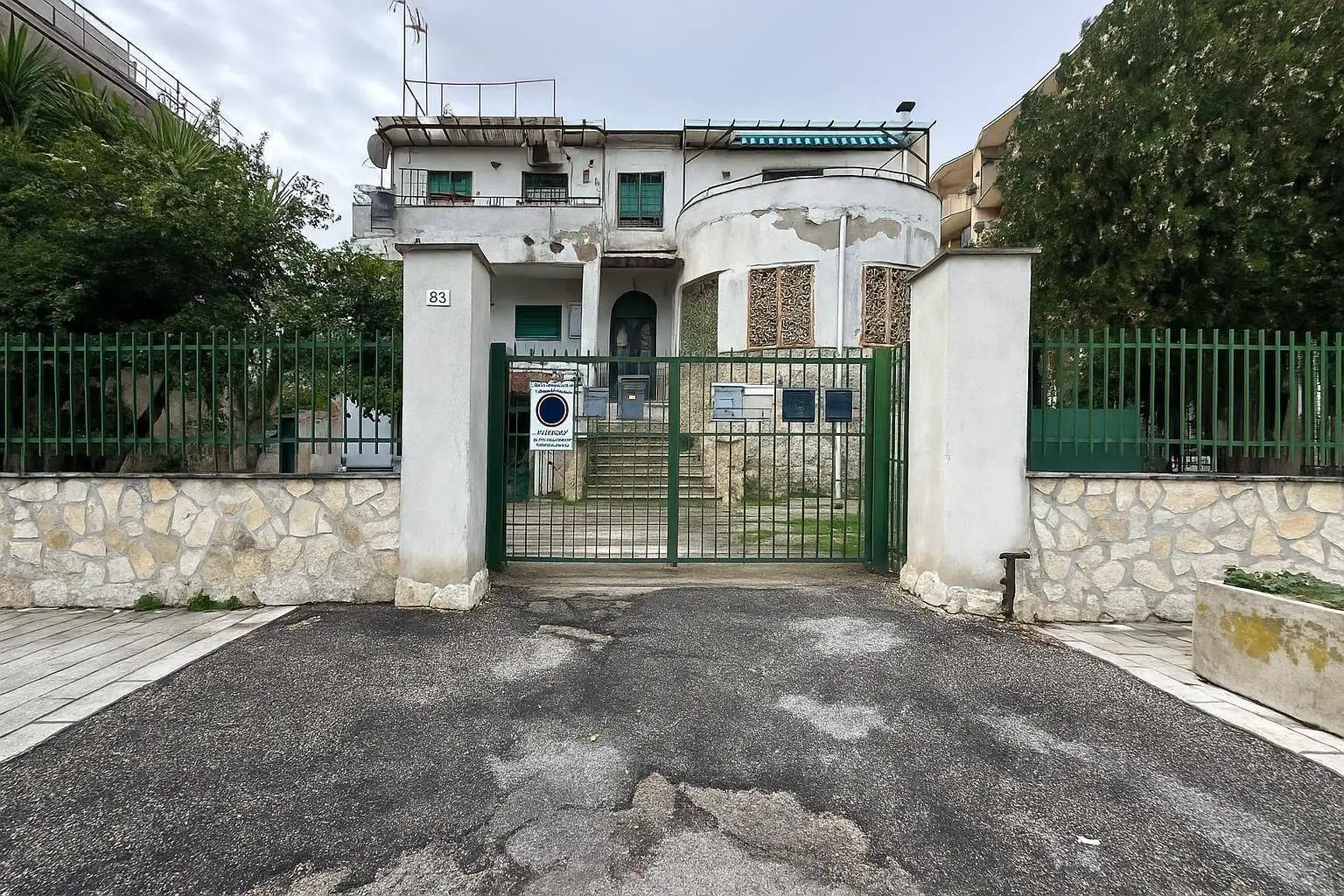 Appartamento in vendita a Napoli