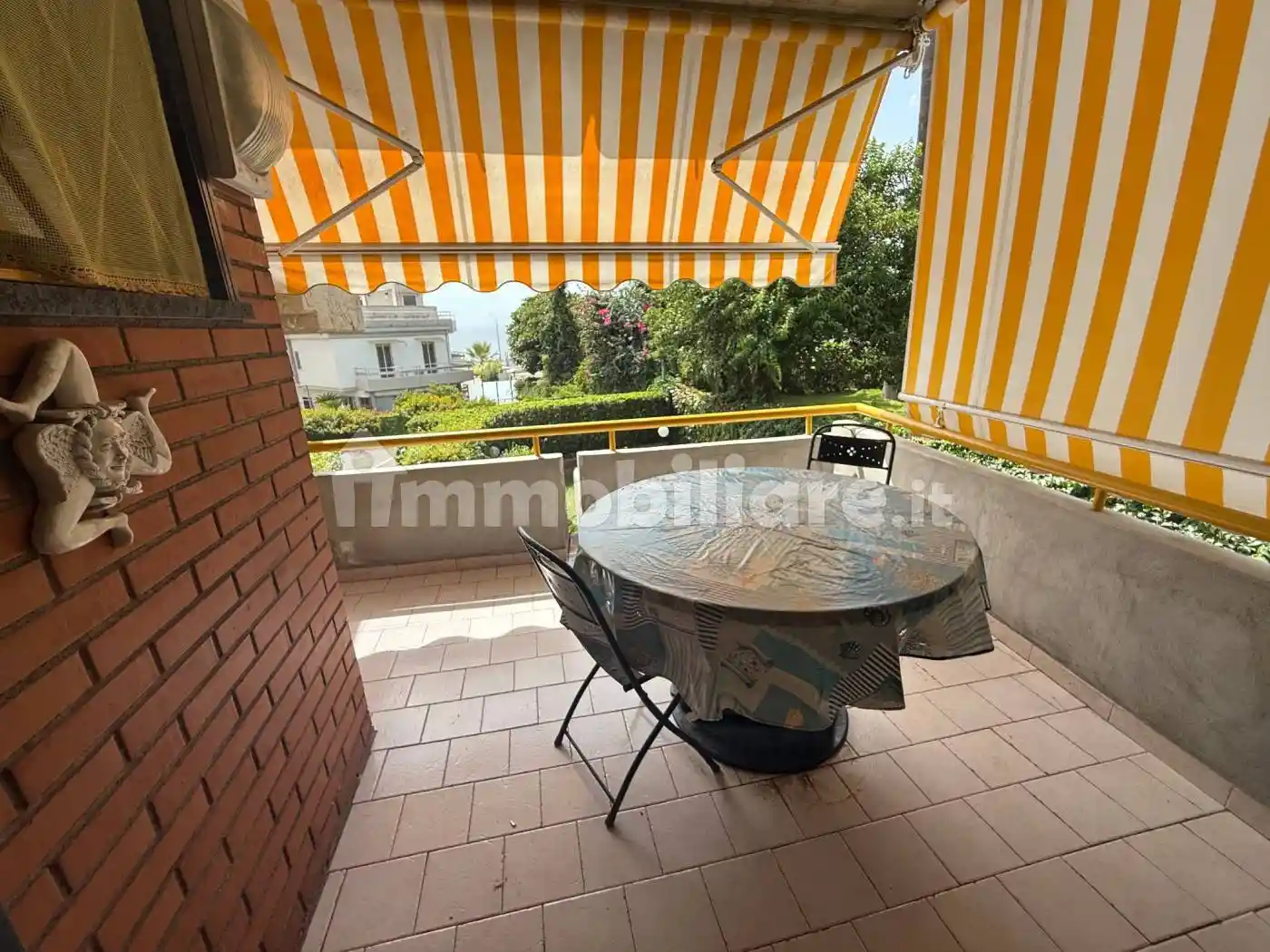 Appartamento in vendita a Aci Castello