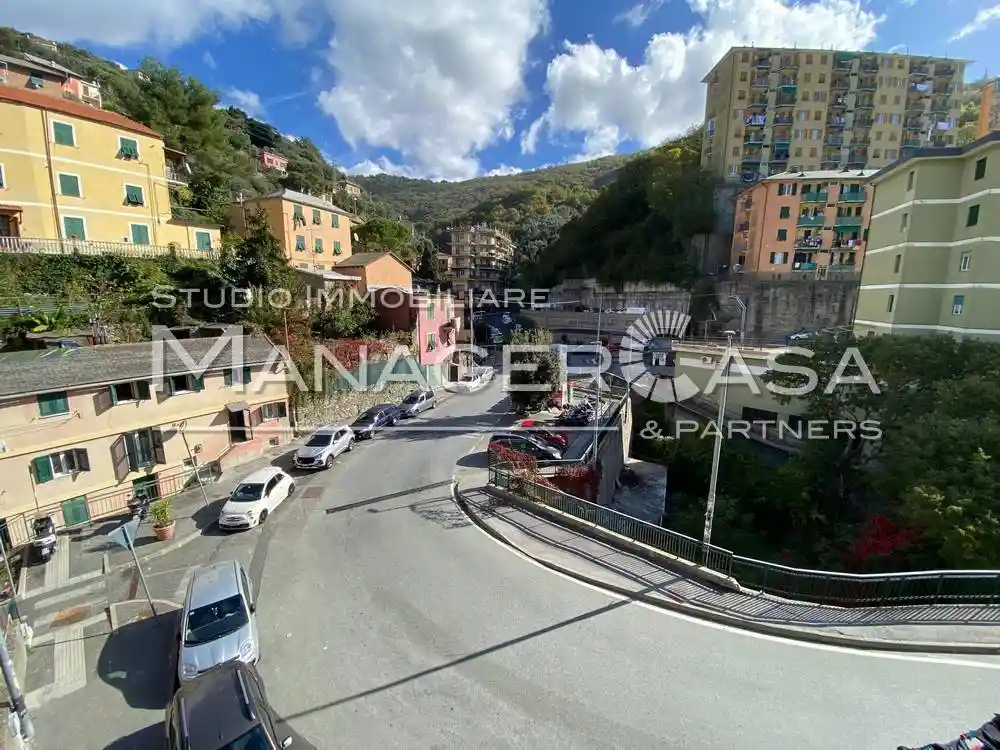 Appartamento in vendita a Genova