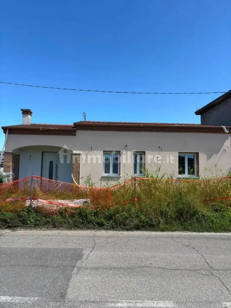 Villa in vendita a Castagnaro