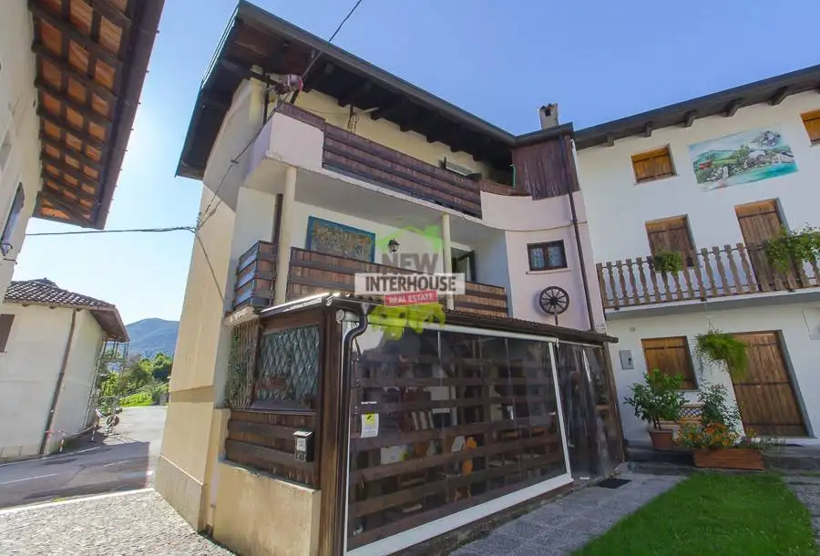 Villetta a schiera in vendita a Tramonti di Sotto