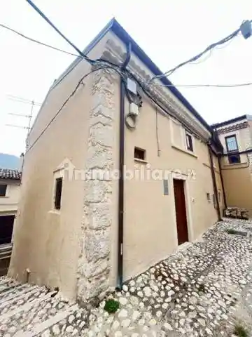 Terratetto unifamiliare via dell'Arco, Rovere, Rocca di Mezzo - foto 3