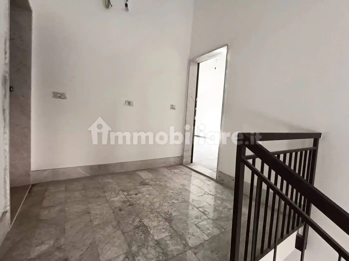 Quadrilocale viale Guglielmo Marconi, 8, Centro, Potenza - foto 4