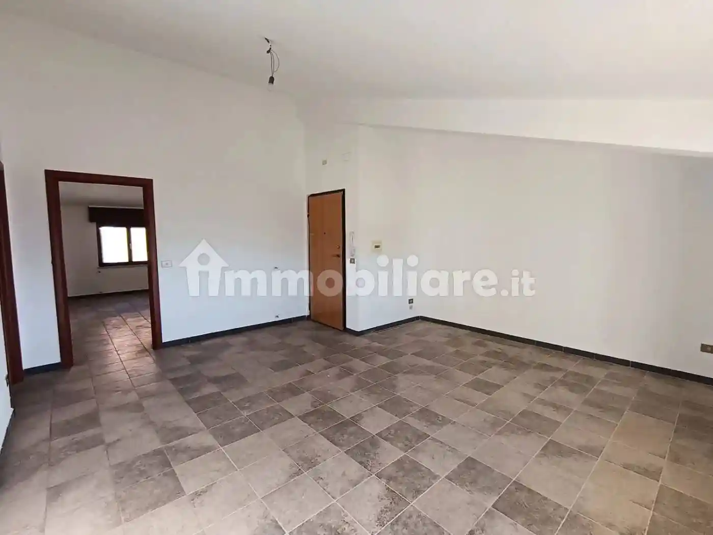 Quadrilocale viale Guglielmo Marconi, 8, Centro, Potenza - foto 5