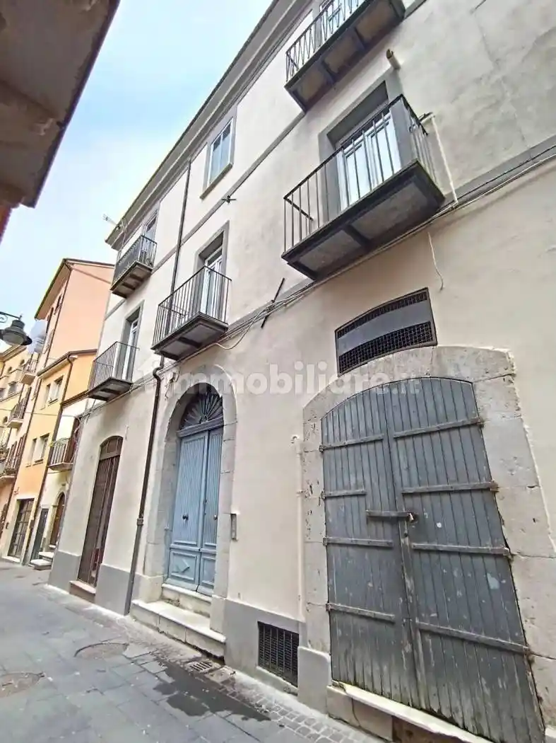 Appartamento via Cesare Battisti, 21, Centro, Potenza - foto 3