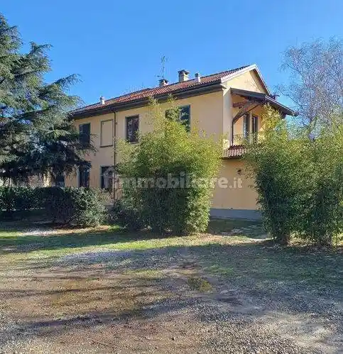 Villa in vendita a Tornaco
