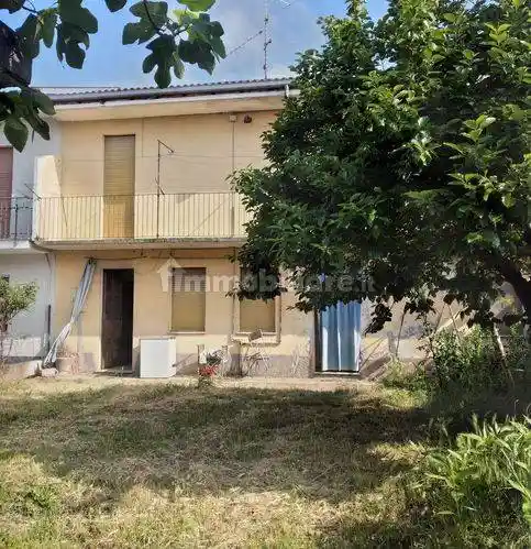 Villa in vendita a Borgolavezzaro