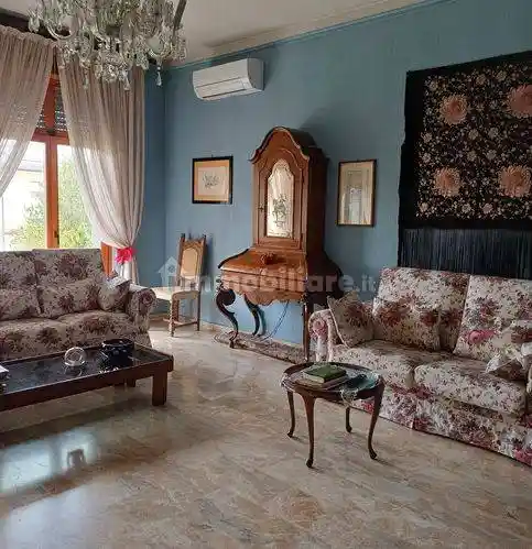 Villa in vendita a Castello d'Agogna