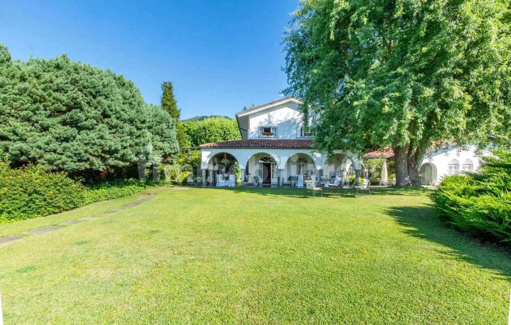 Villa in vendita a Pollone