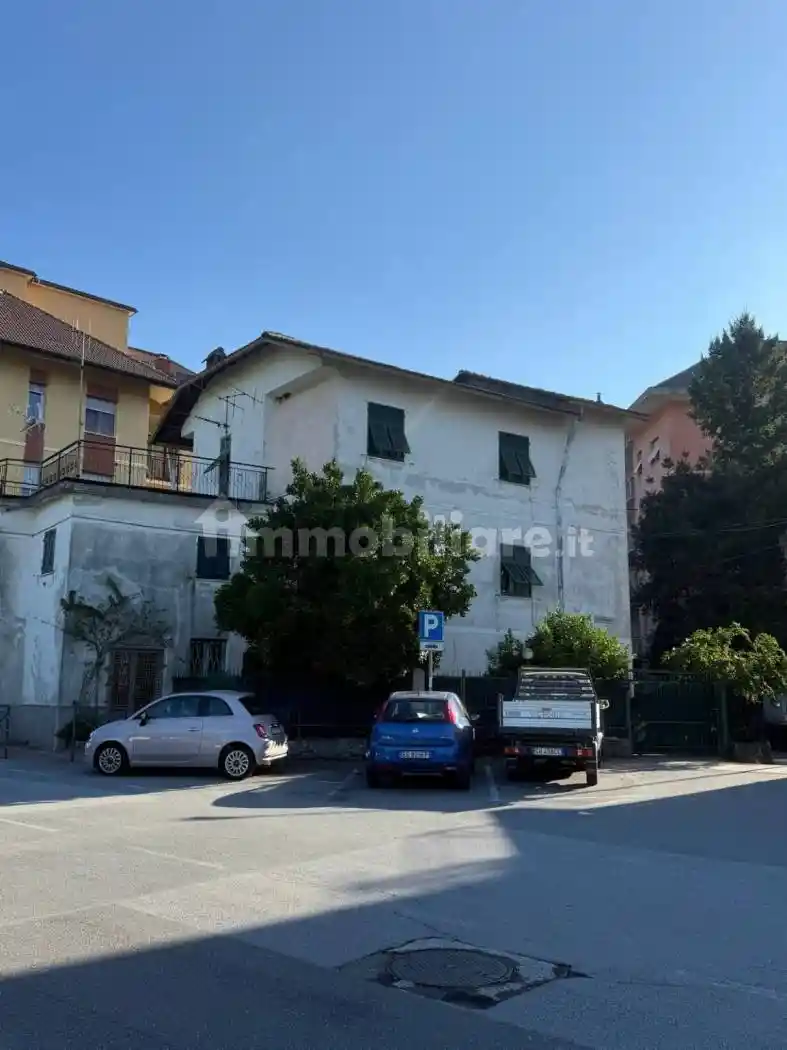 Villa in vendita a Sant'Olcese