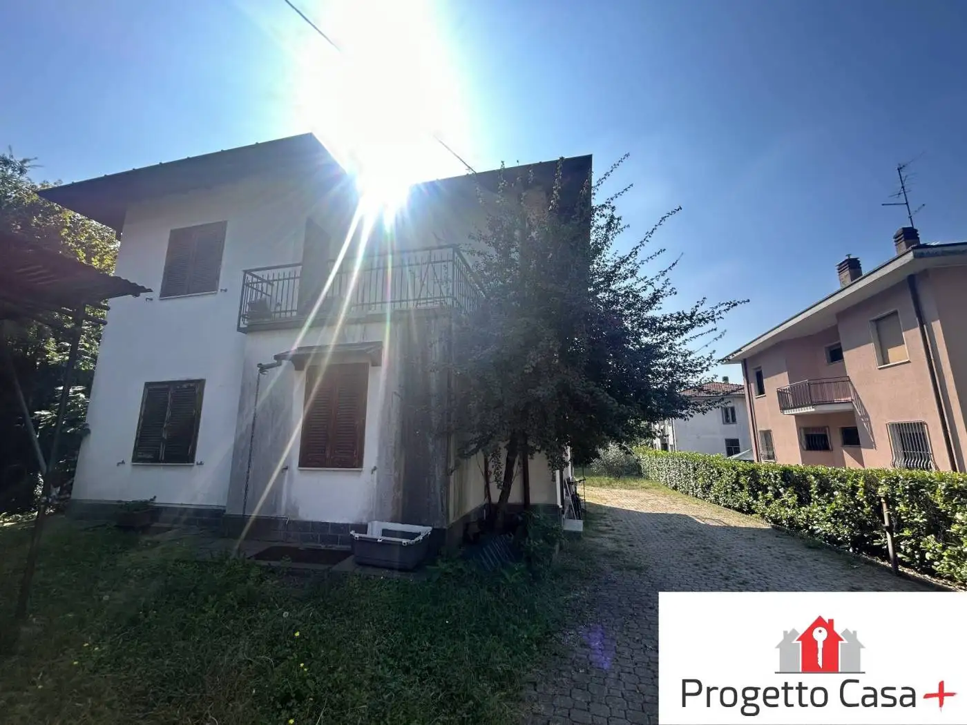 Villa in vendita a Castronno