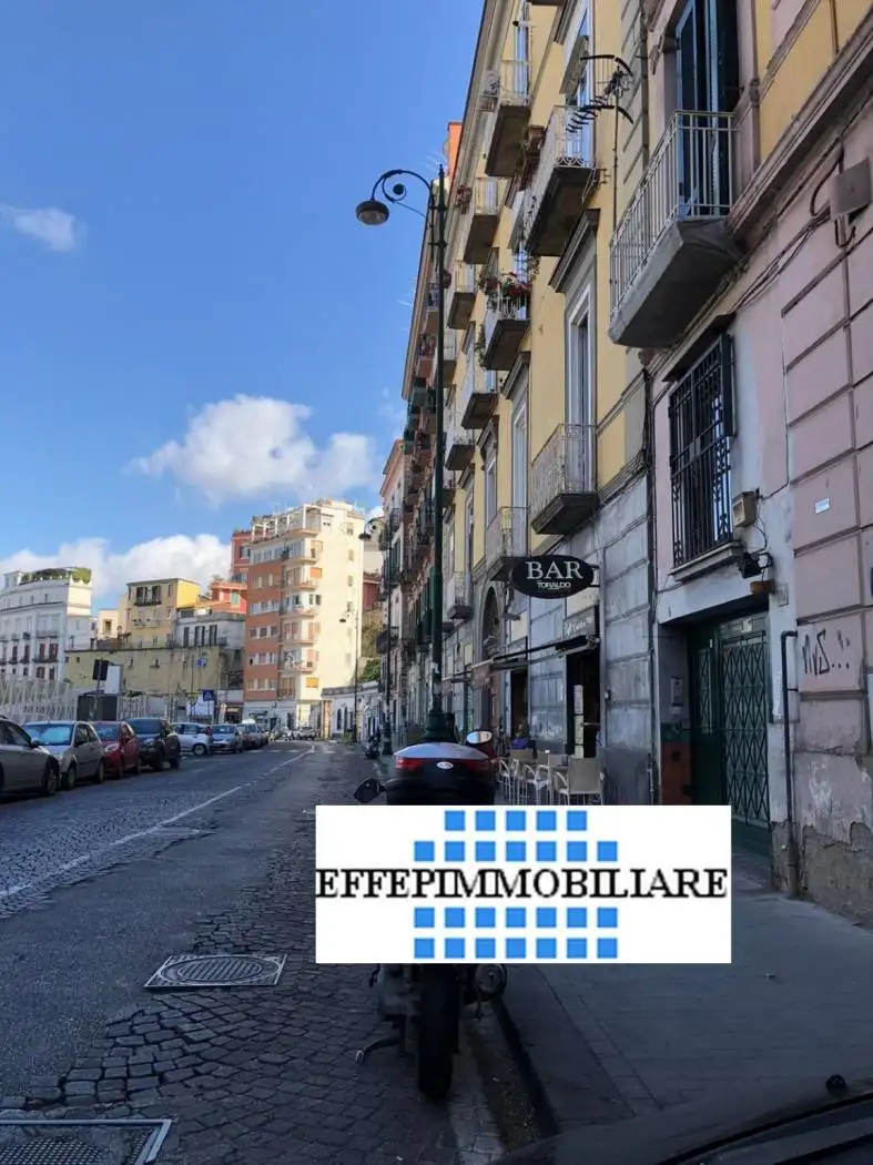 Appartamento in affitto a Napoli
