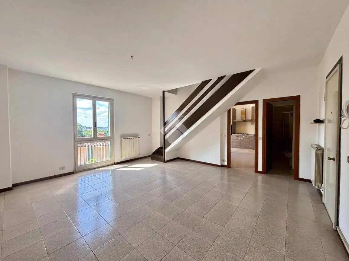 Quadrilocale via Gioacchino Rossini 47, Centro, Casnate con Bernate - foto 3