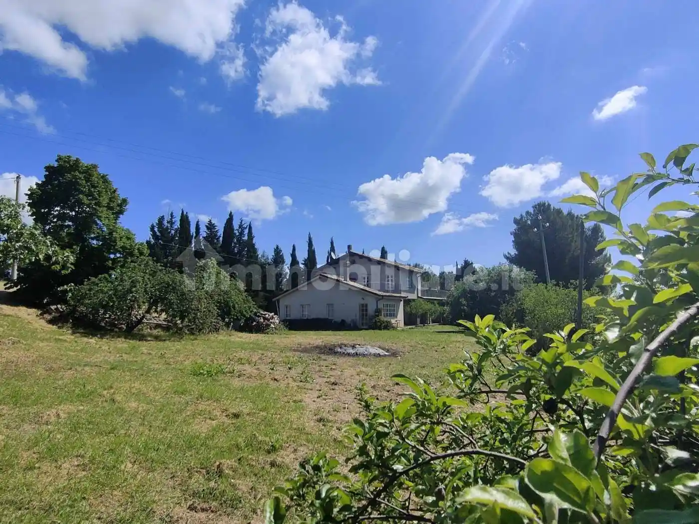 Rustico - Casale in vendita a Acquaviva Picena