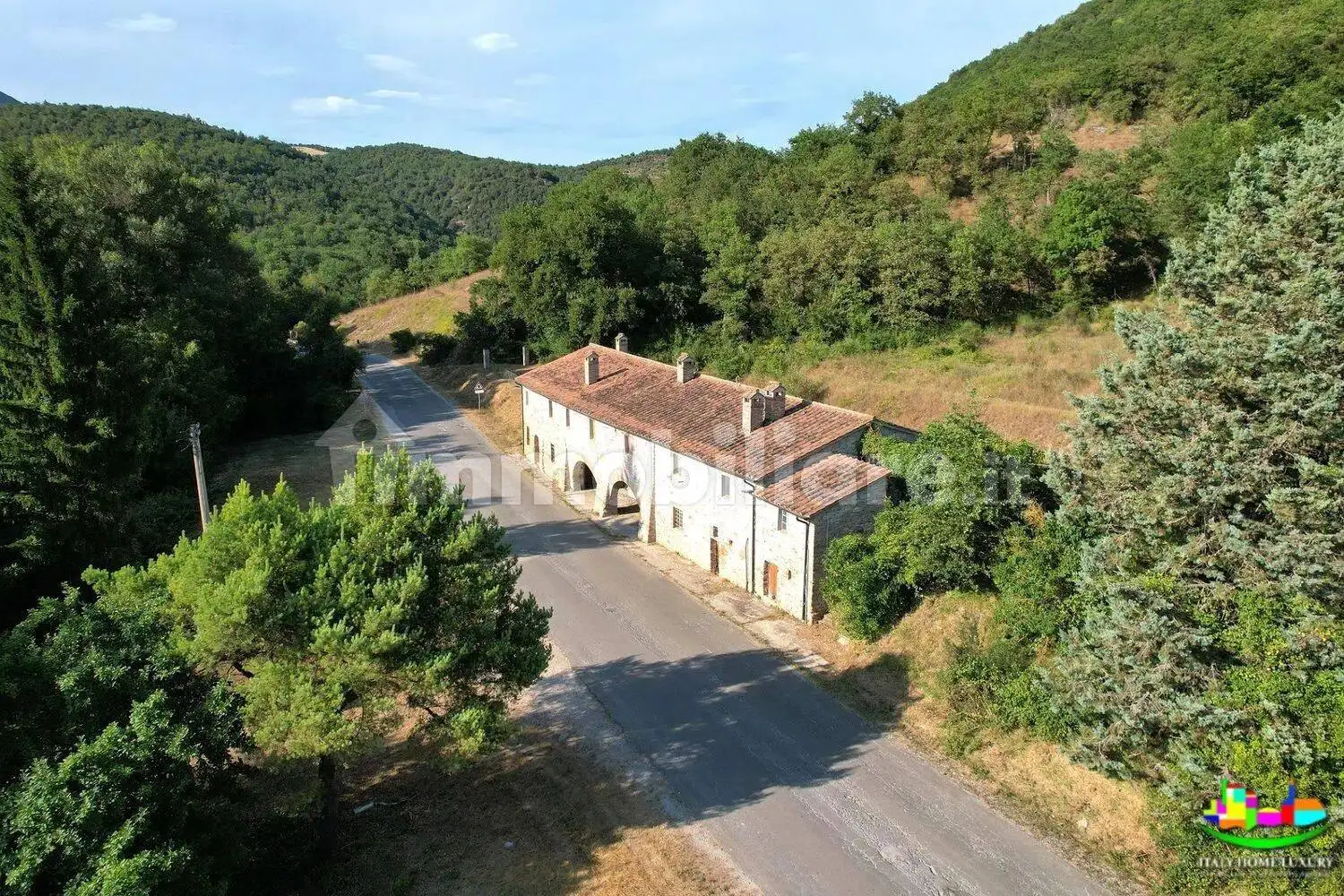 Rustico - Casale in vendita a Perugia