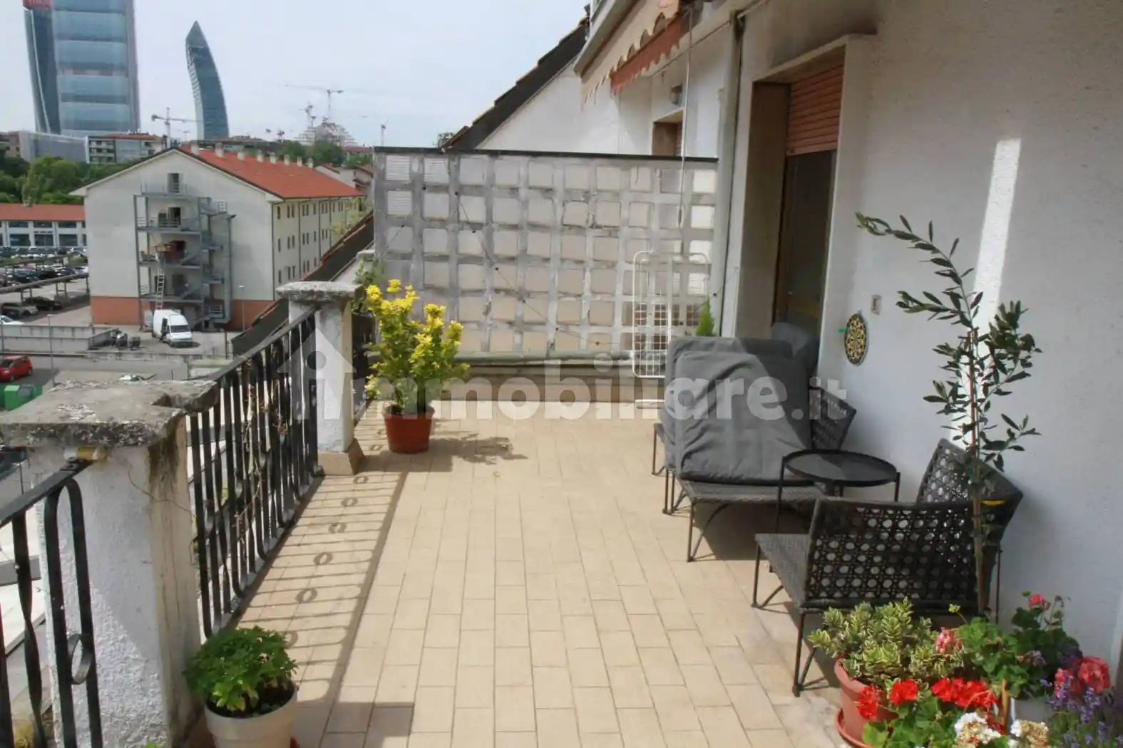 Trilocale da ristrutturare, terzo piano, Arco della Pace, Milano - foto 5