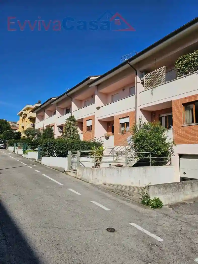 Villetta a schiera - foto 3