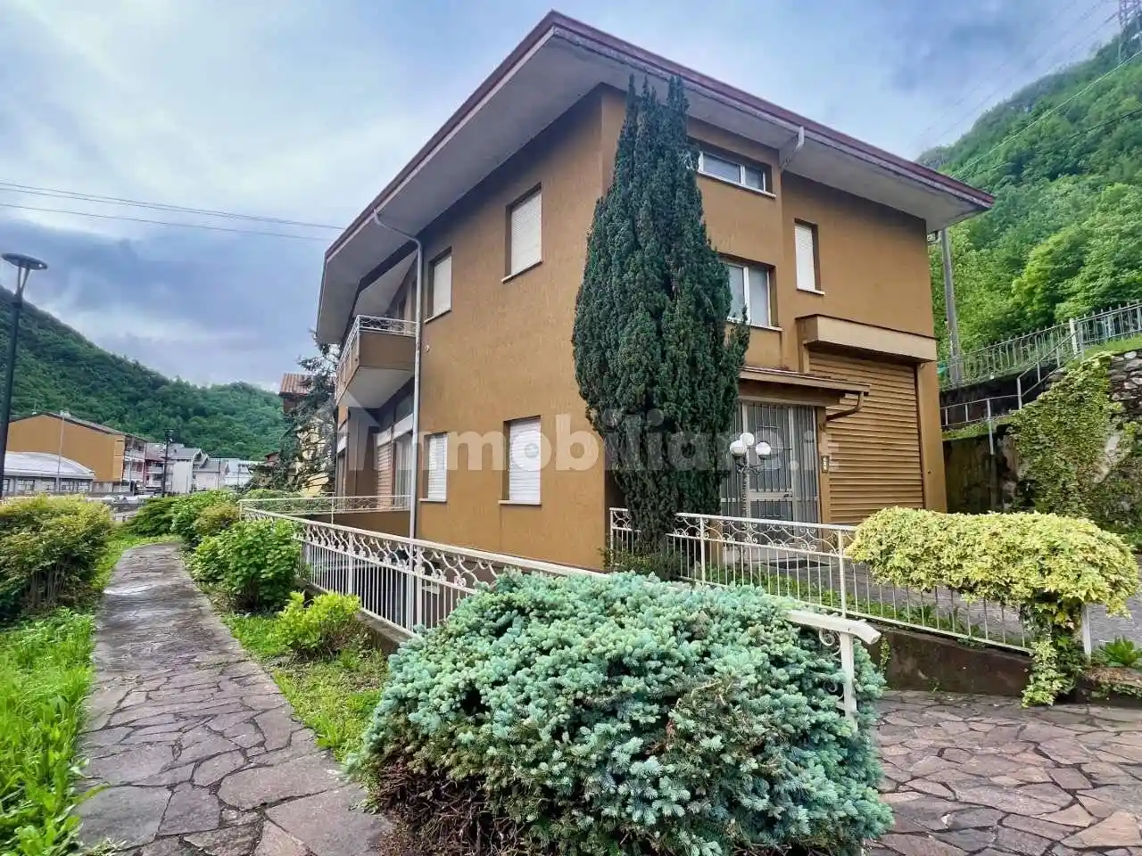 Casa indipendente in vendita a San Pellegrino Terme